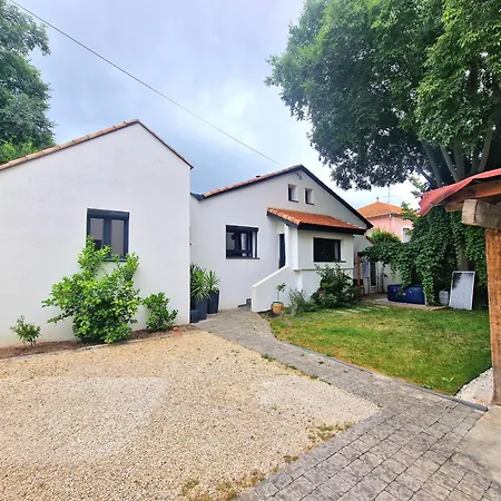 La Maison Nimoise, Coeur De 빌라 님